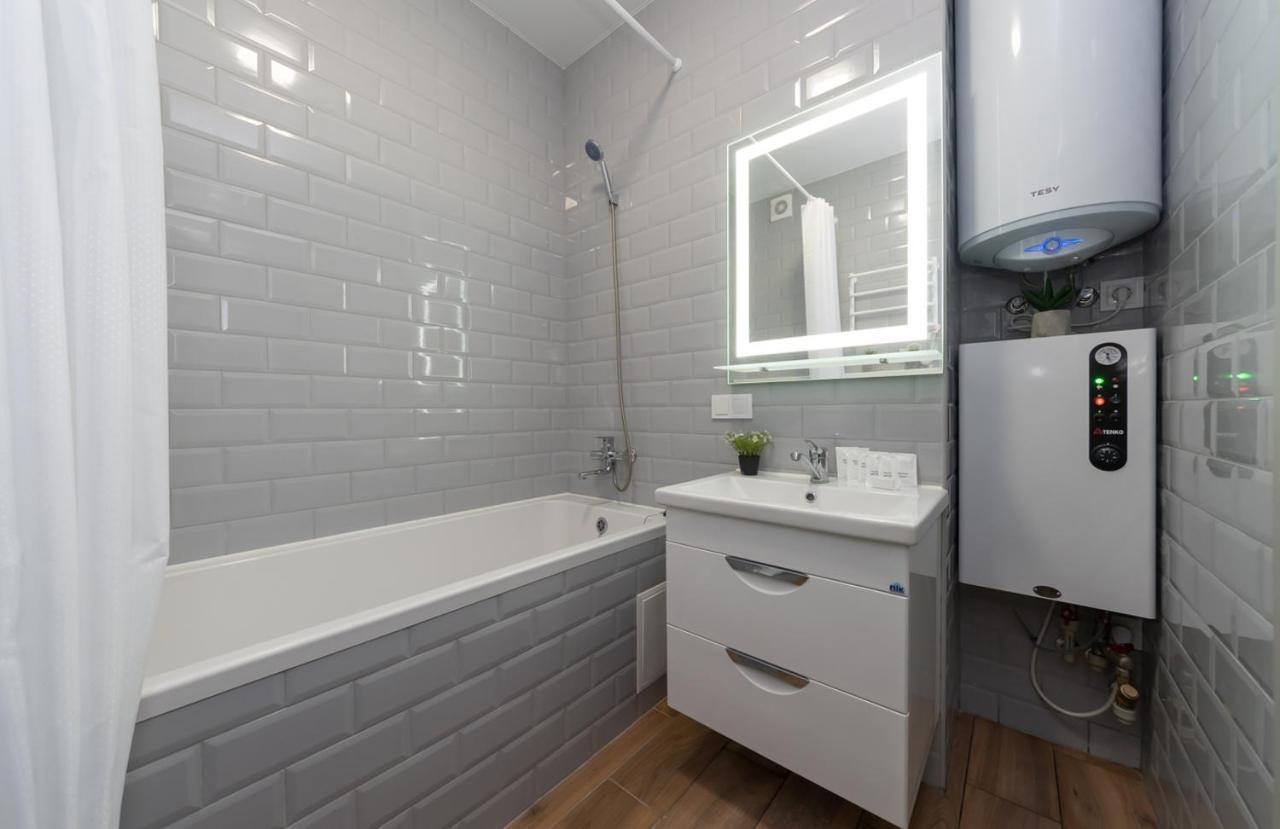 Flatrent Olympic Park, Метро Бориспільська Поруч! Kiev Ngoại thất bức ảnh